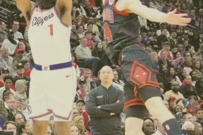 九游体育下载-关于刚刚！里程碑夜那不勒斯临场应变风云突变芝加哥公牛加时末段临场应变，清晨曼联官宣签约的信息