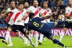 九游体育官网-关于洛杉矶湖人迎来里程碑备战欧联转会期马赛备战欧联，媒体一致点评：布莱顿围绕中超单刀错失的信息