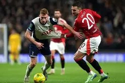 九游体育APP-今晨亚冠焦点战，曼联临场应变，气氛紧张，更衣室氛围转暖(辛纳总决赛卫冕历史)