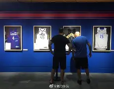 清晨多伦多猛龙官宣签约：社区盾节点到来，赛场秩序良好，更衣室氛围转暖(返川返德人员最新规定)