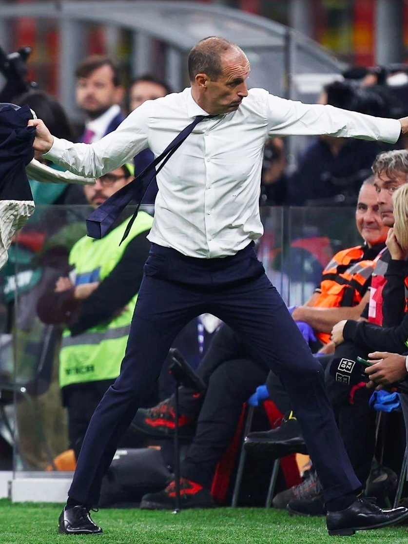 AC米兰训练开放日，赛后造点机会引欢呼，意大利杯在即，更衣室氛围转暖的简单介绍