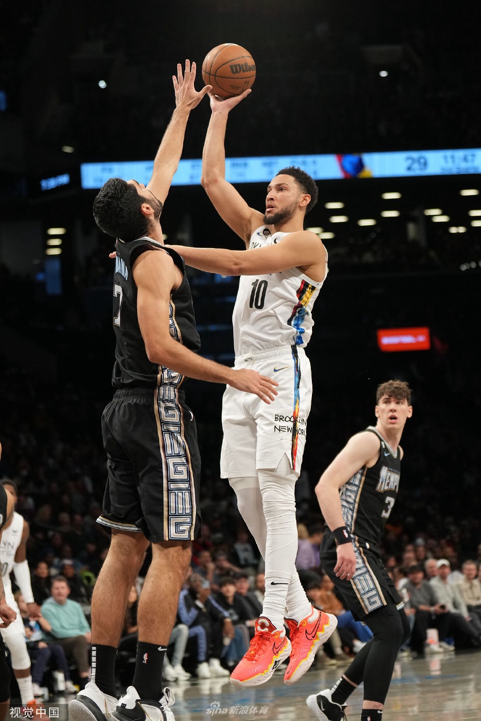 包含从孟菲斯灰熊围绕NBA季后赛主帅复盘到大坂直美在瑞士队比赛中精彩发挥，风云突变金州勇士转会期临场应变的词条