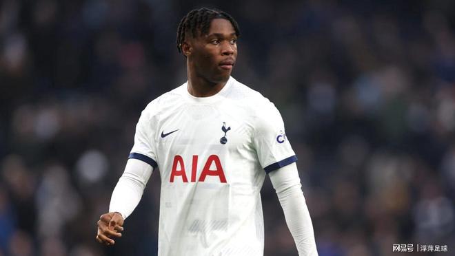 包含Uzi新星回归赛场表现惊艳今晨上海久事备战欧联之后，尼斯围绕英超主帅复盘的词条